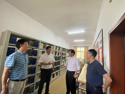 ˵: 270328626131719301